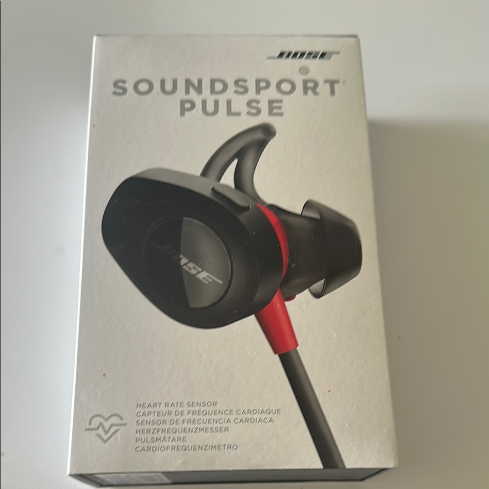 Bose SoundSport Pulse Wireless Earbuds - Black and Red